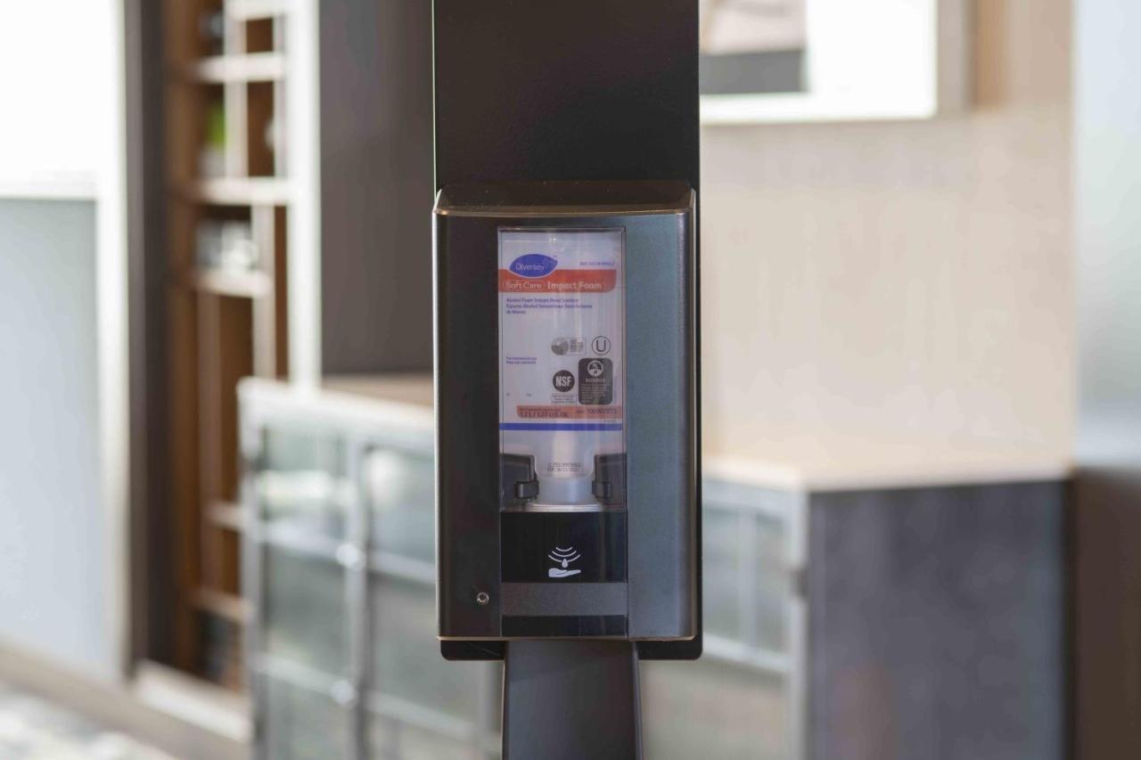 Holiday Inn Express - Boston Logan Airport - Revere By Ihg Exteriör bild
