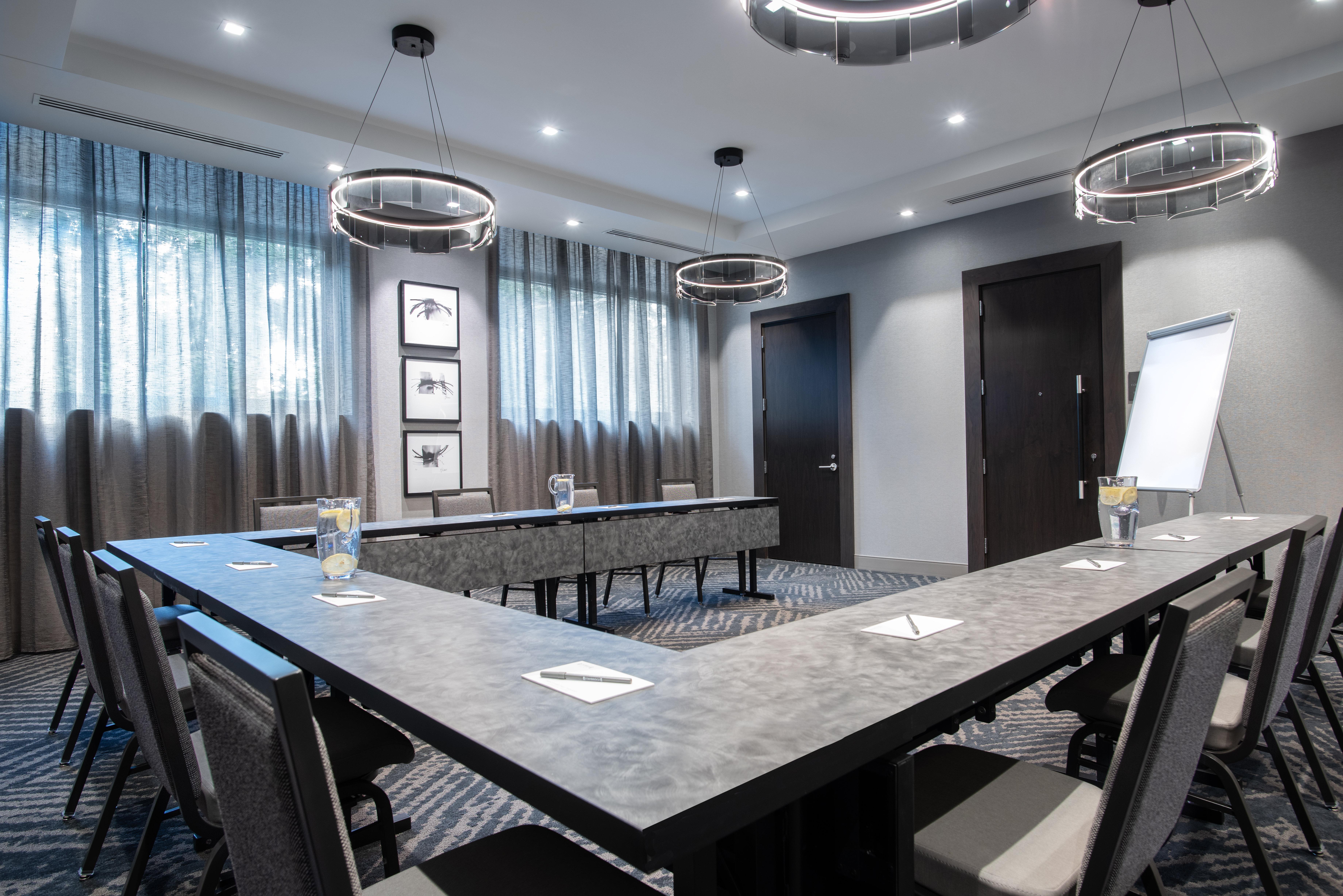Holiday Inn Express - Boston Logan Airport - Revere By Ihg Exteriör bild