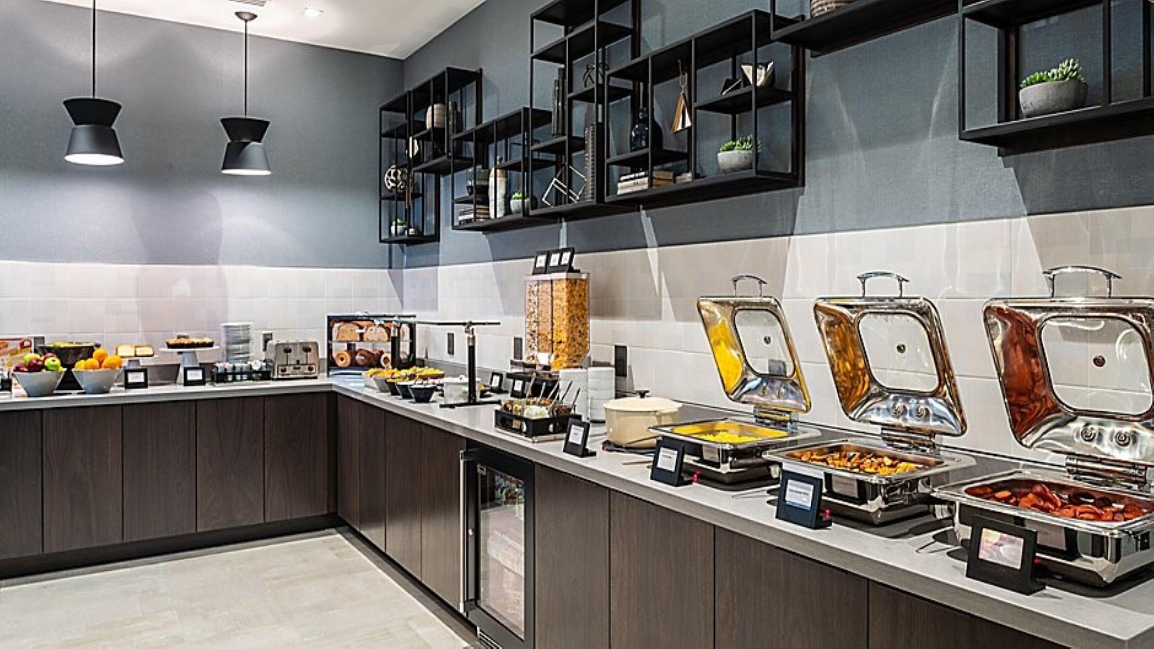 Holiday Inn Express - Boston Logan Airport - Revere By Ihg Exteriör bild