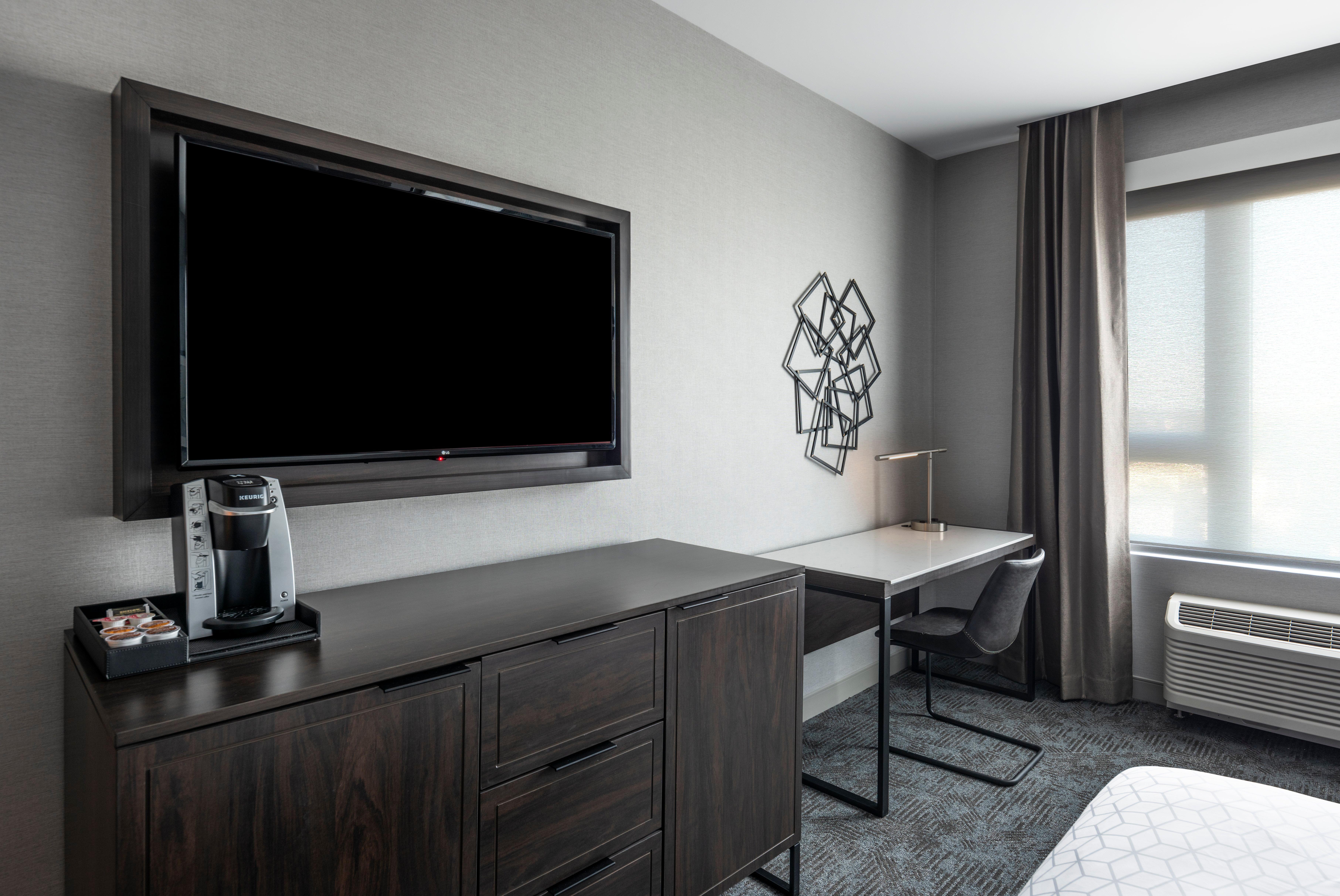 Holiday Inn Express - Boston Logan Airport - Revere By Ihg Exteriör bild